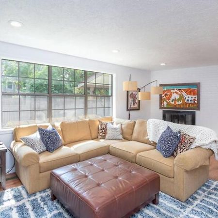 Experience Nirvana With Artwork Collections From Around The Globe Located In Lakewood Neighborhood In Se Boise Next To A Park, Minutes From Bown Crossing And The Boise River, 10 Minutes To Downtown, 4 Beds, Sleeps 8, Pets Welcome In Large Fenced In Y Buitenkant foto