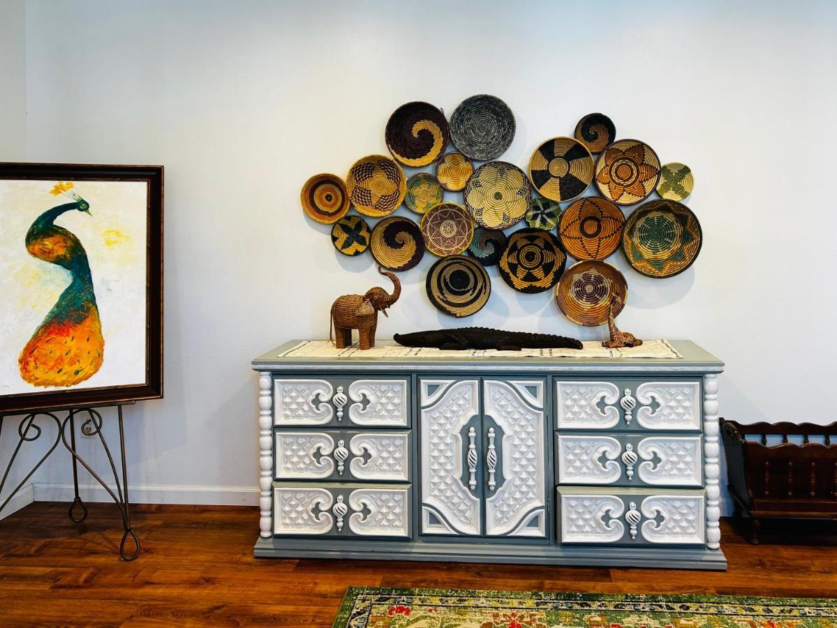 Experience Nirvana With Artwork Collections From Around The Globe Located In Lakewood Neighborhood In Se Boise Next To A Park, Minutes From Bown Crossing And The Boise River, 10 Minutes To Downtown, 4 Beds, Sleeps 8, Pets Welcome In Large Fenced In Y Buitenkant foto